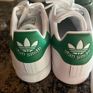 Adidas Stan Smith Shoes - White and Green